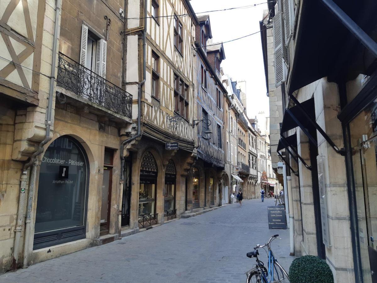 Le Verrerie : Centre Historique Dijon Appartement Buitenkant foto