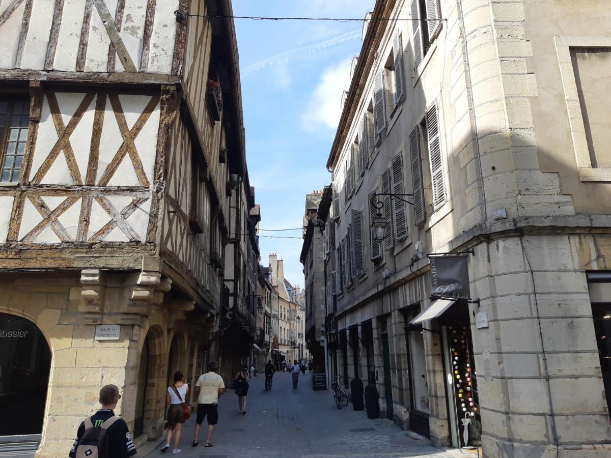 Le Verrerie : Centre Historique Dijon Appartement Buitenkant foto